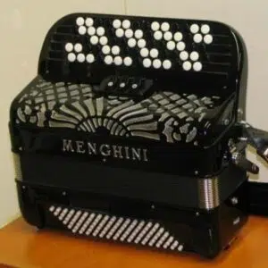 Nuorisosoittimet standardibasso