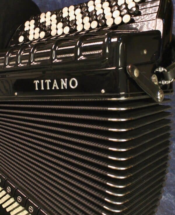 Victoria Titano Virtuoso - Image 7