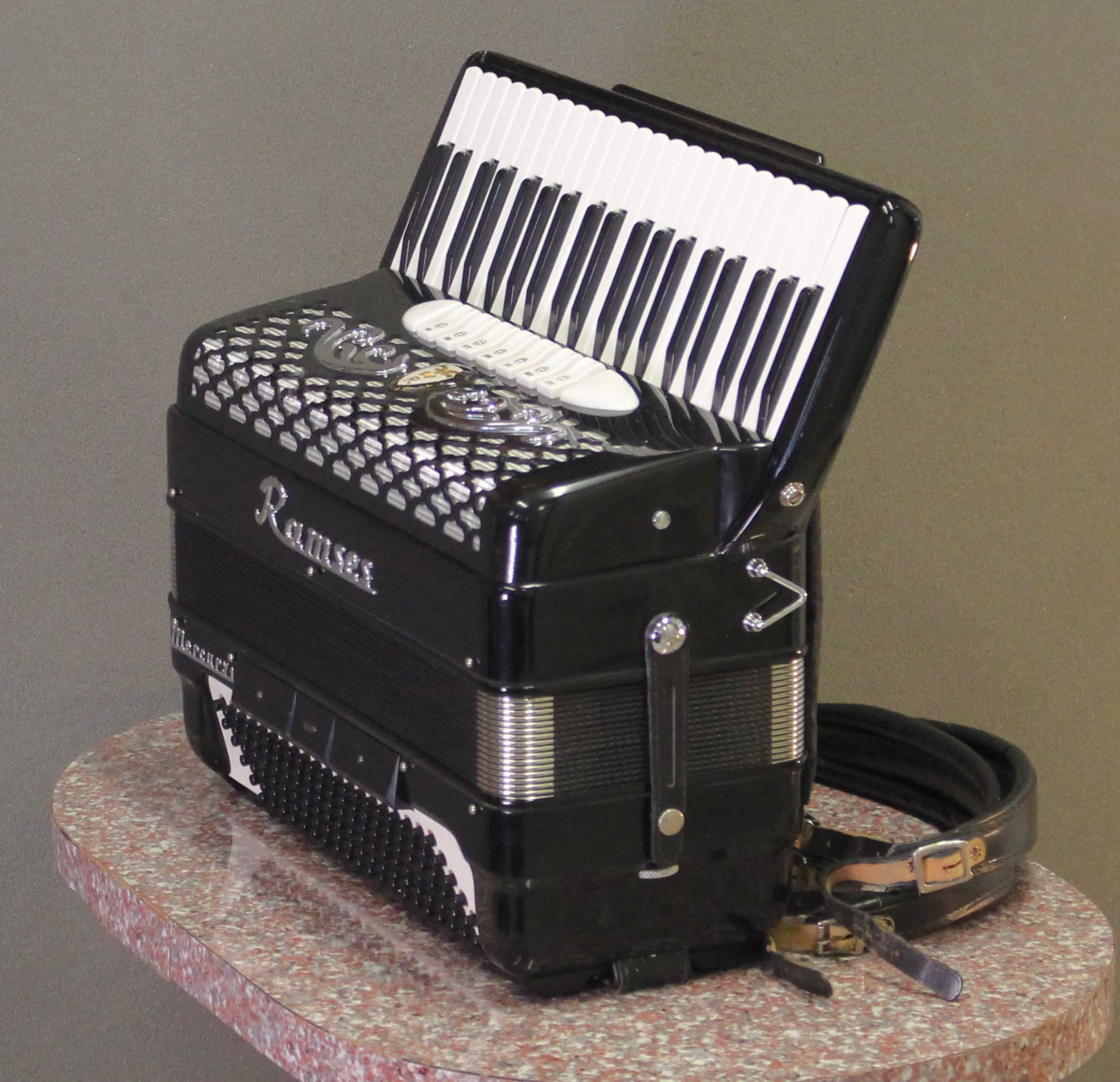 Ramses Mercury - Image 2