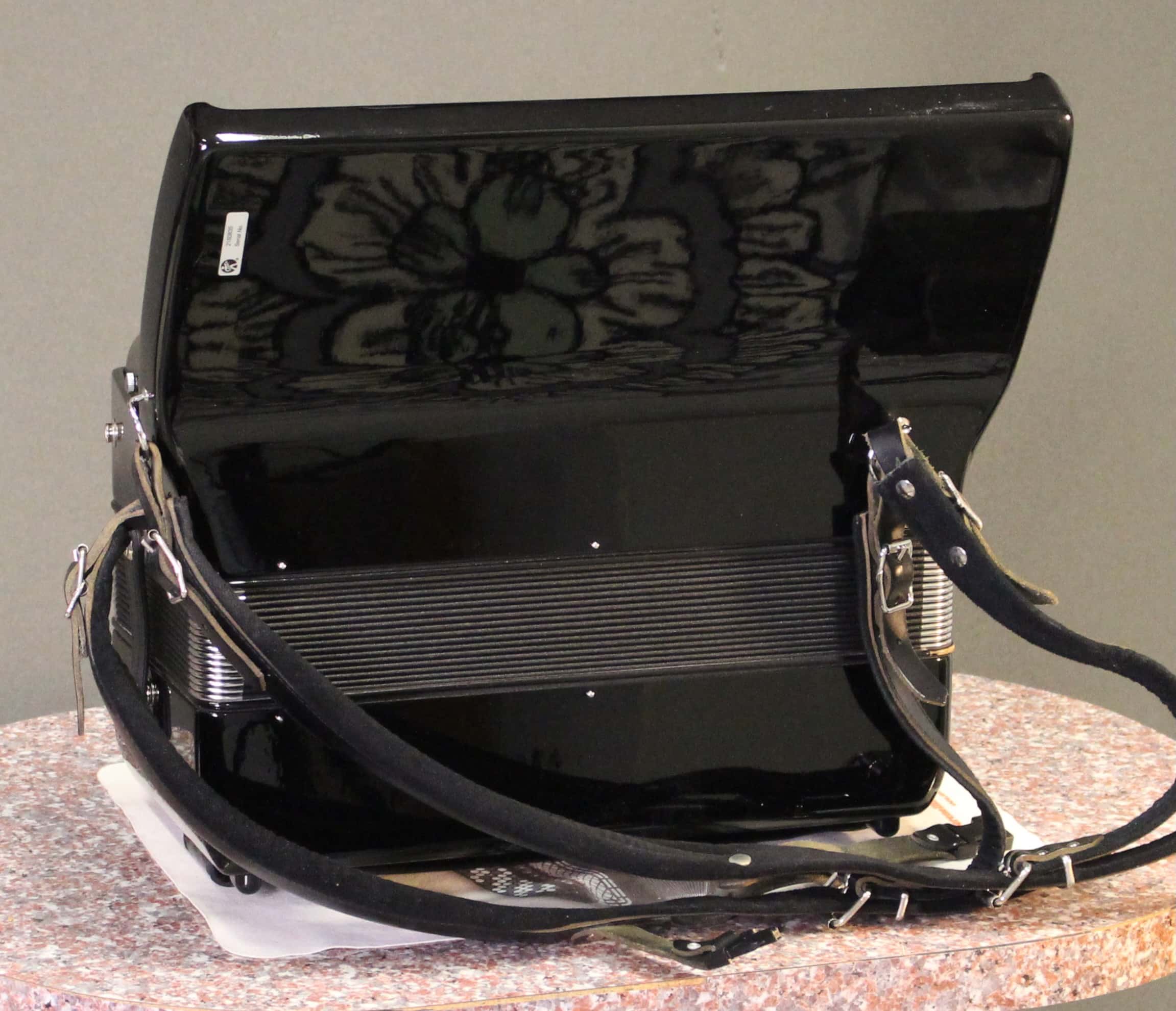 Hohner Bravo 72 - Image 5