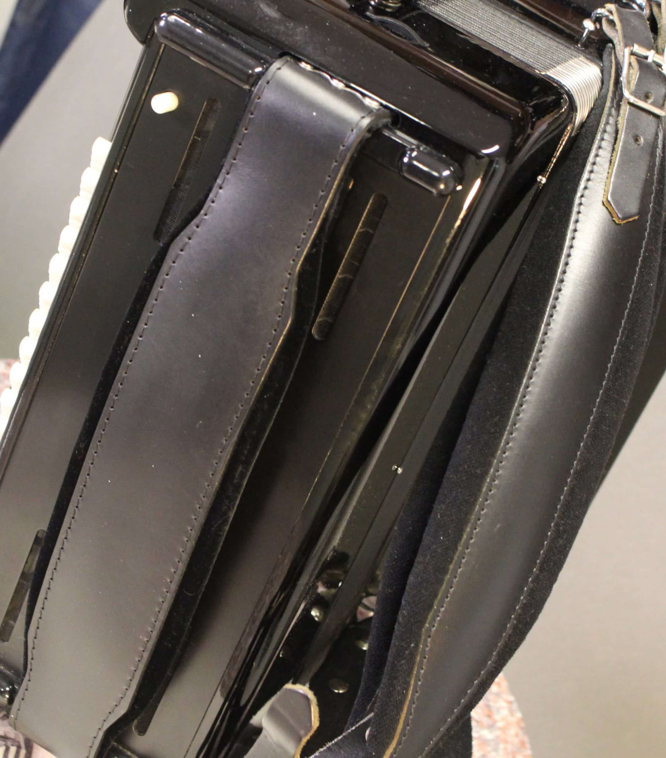 Hohner Bravo 72 - Image 6