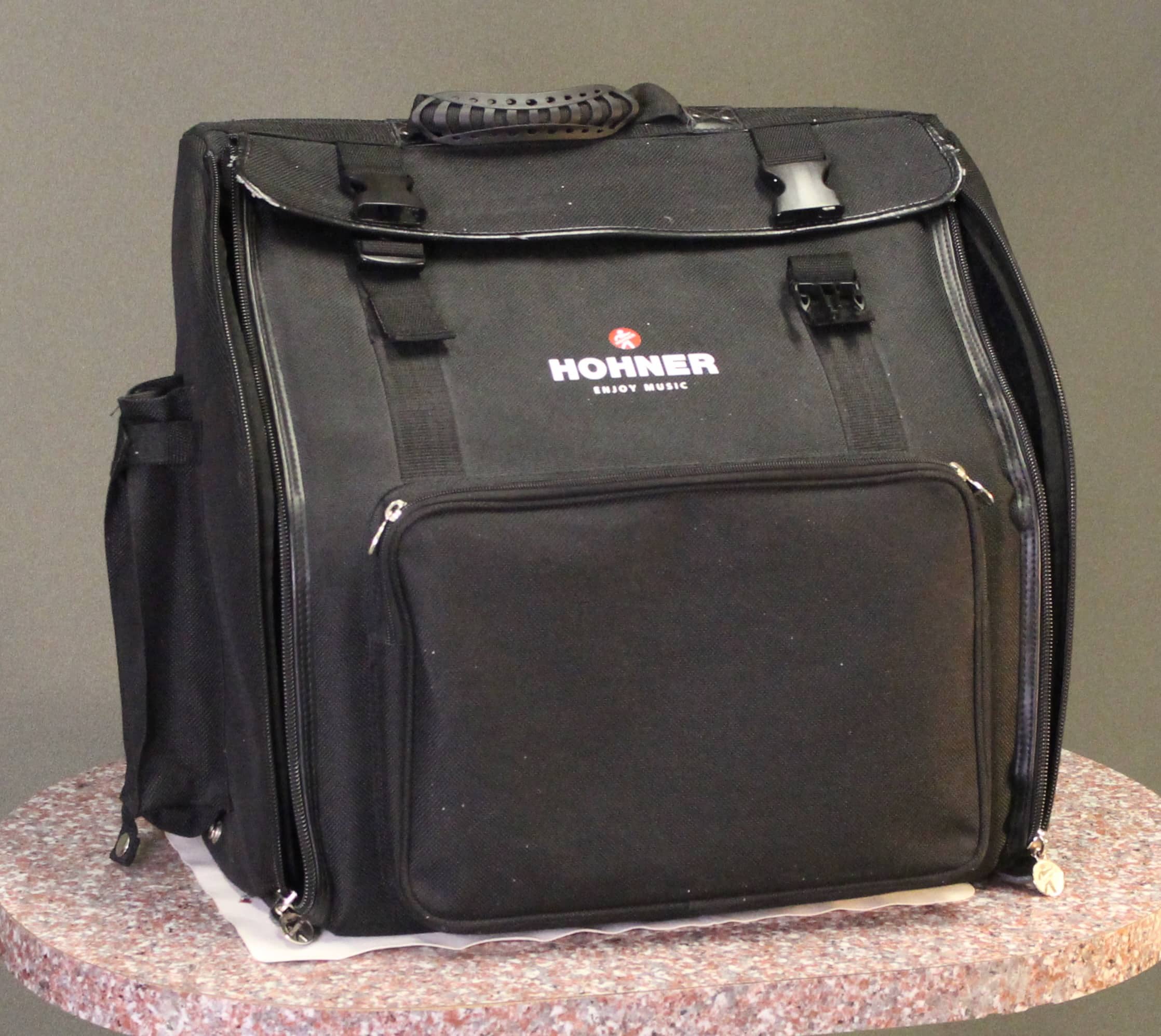 Hohner Bravo 72 - Image 7